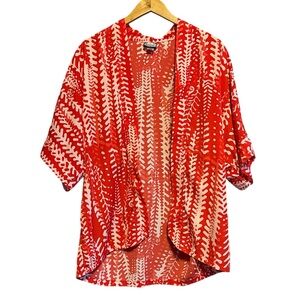 Manuhealii Red and White Women's Kimono